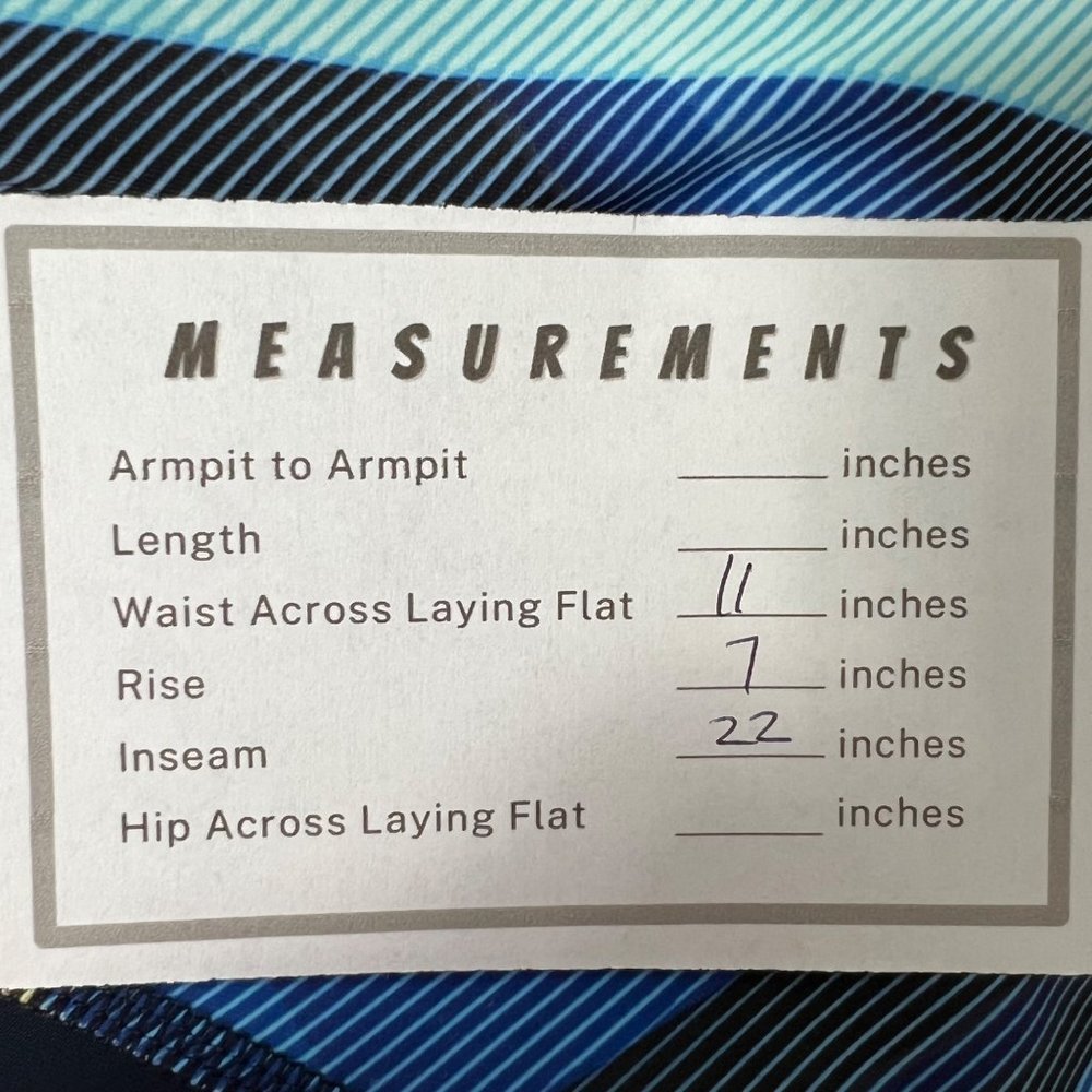 Athleta Womens Sonar Capri Leggings Electric Geo Blue size XXS - Picture 15 of 15